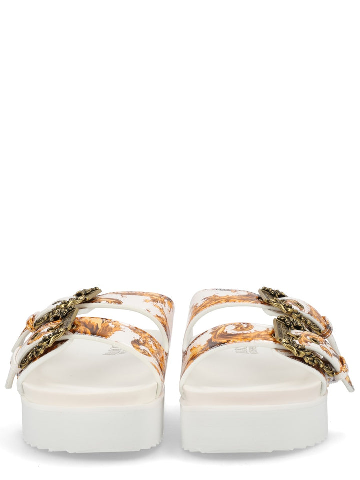 Versace Jeans Couture Sandali - White | 71ed7b8e18fc921e874313f3f0763e93671b793d