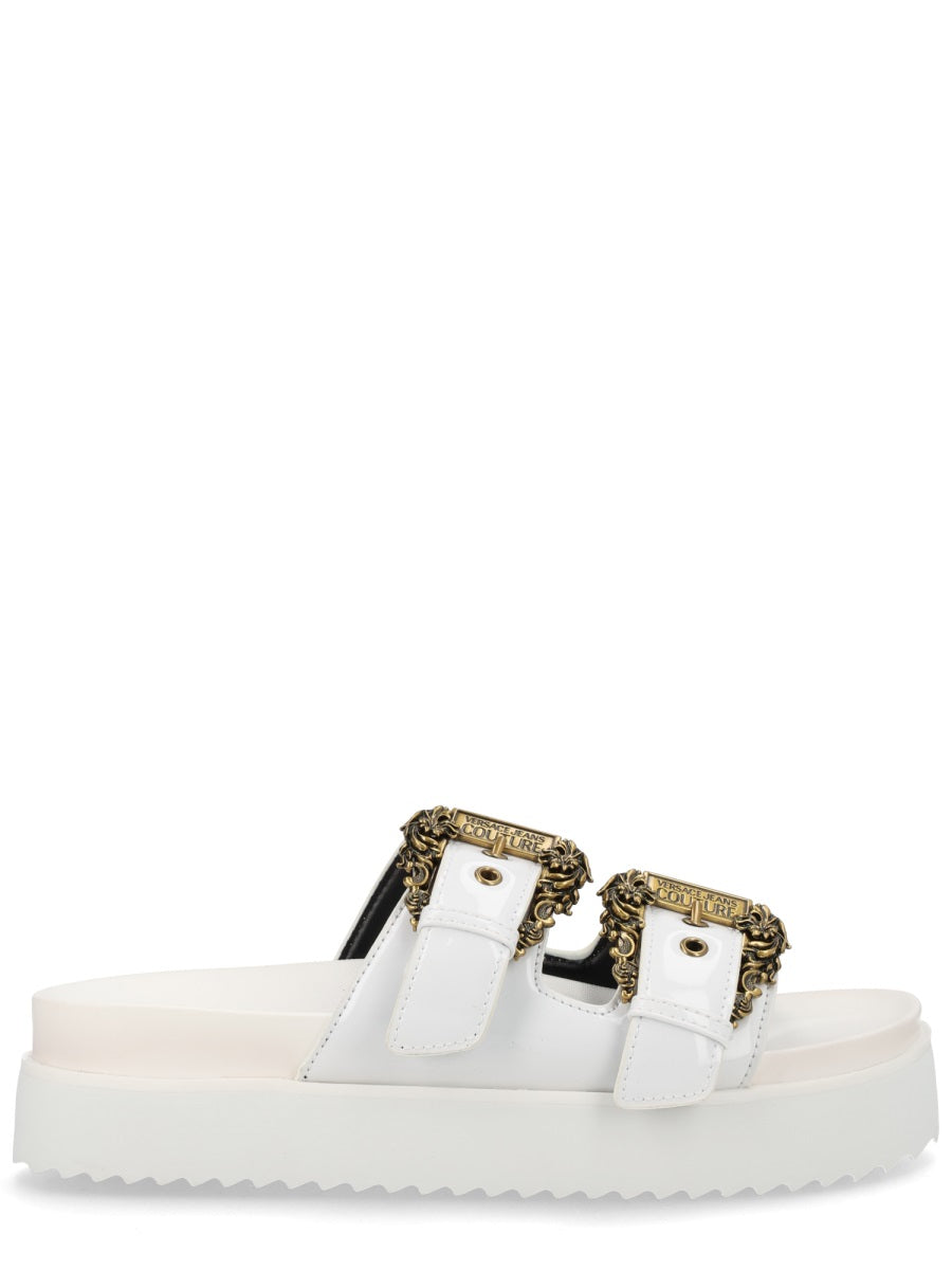 Versace Jeans Couture Sandali - White | cfb1ac30b501e193ebf5475cec1021fd9a916378