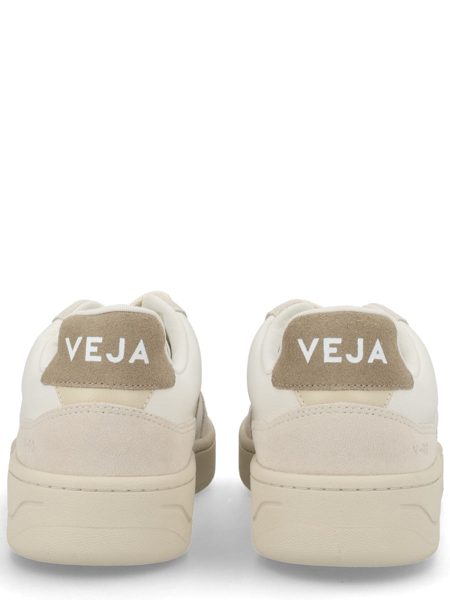 Veja Sneakers - White | 5fe0a2db963cbc6a98e51b3faa7989a2f43b6ef9