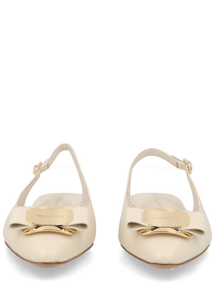 Ferragamo Scarpe Basse - Ivory | 909919b54c47485be8a4578e108070bb8f363508