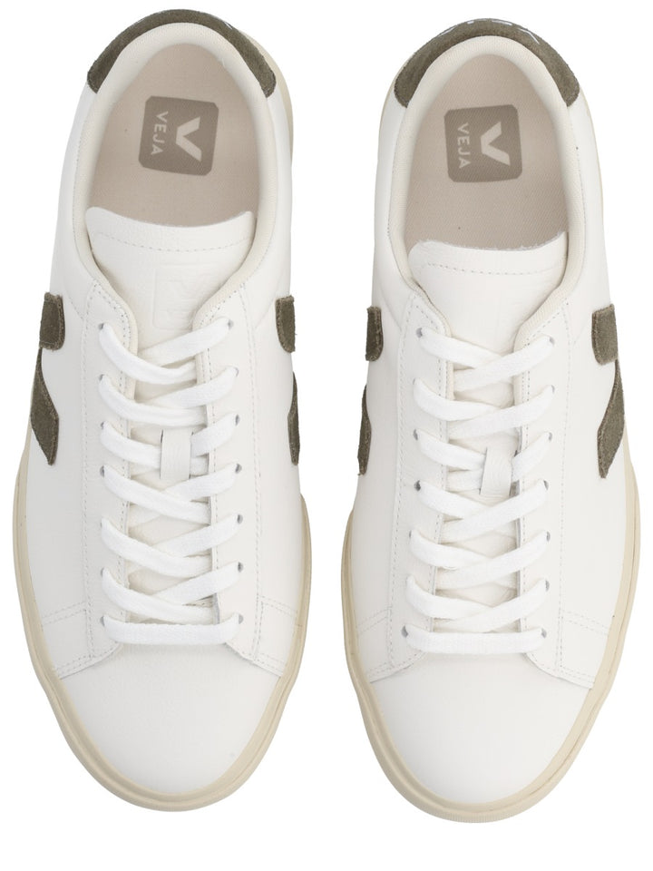 Veja Sneakers - White | bb4ecf02aee22b2b0efed12b6632ccc98dc98d4e