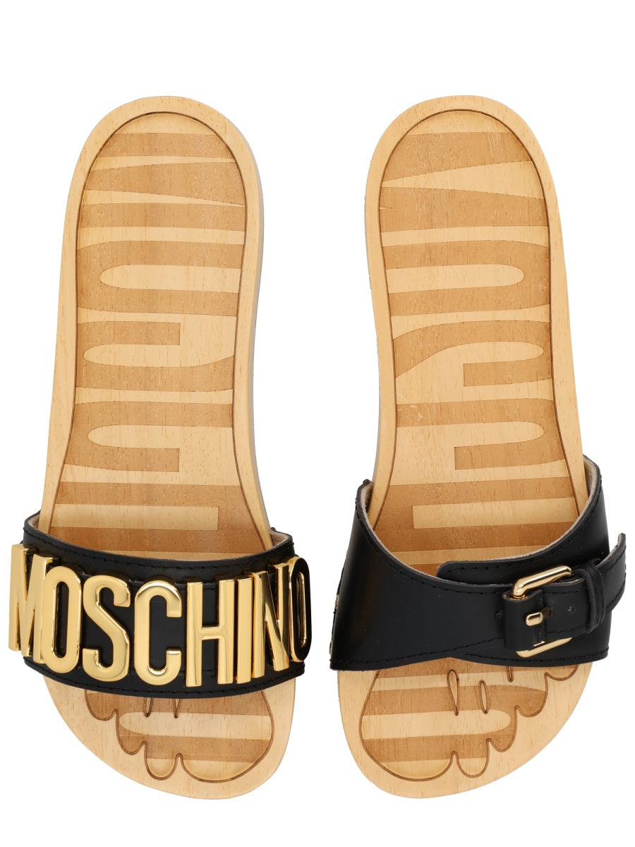 Moschino Sandali - Black | 3913c7f56bd1110f833a40b104759b08683767f4