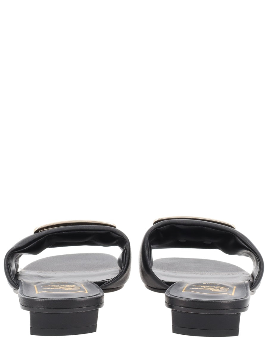 Roger Vivier Scarpe Basse - Black | 7906f219e9ec9d4180b7e40464e07604d3705a65