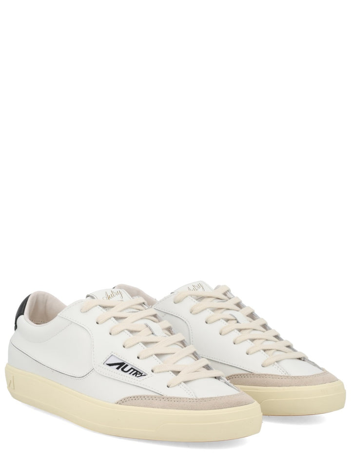Autry Sneakers - White | 8483547857cb15d0c903202dedd761486e8de65e