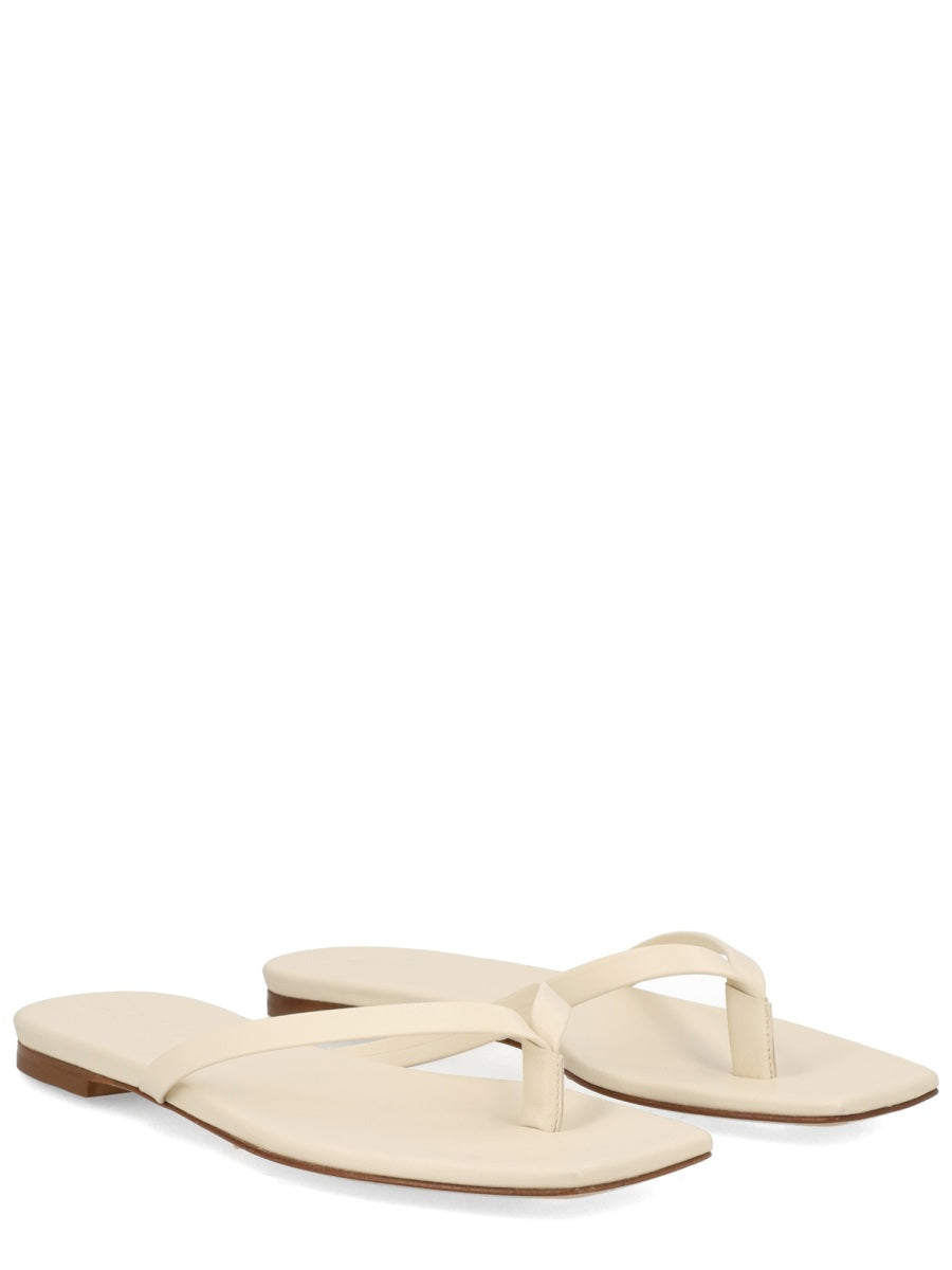 Aeyde Scarpe Basse - Ivory | be65525c789f92d236157d53b2ca5653b6d36fd0