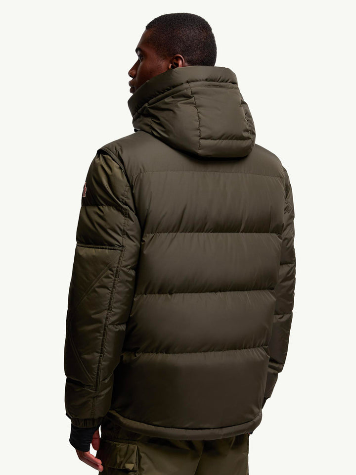 Moncler Down jackets - Verde | 84907db2bdc8fa7a6d972a04384d7404074ce320