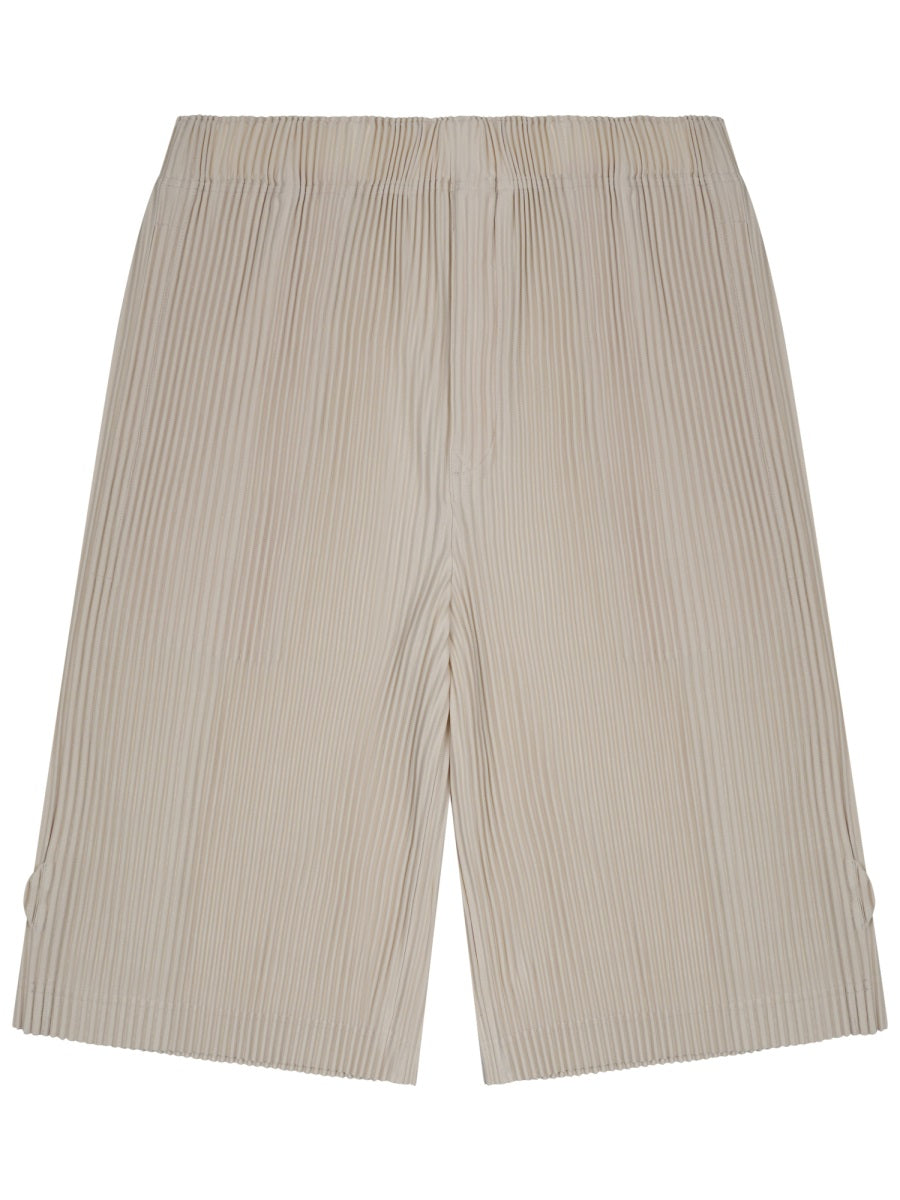 Homme Plisse Issey Miyake Shorts - Beige | a82c27468df4b64b2ed70eec8cb18e44d47cd607