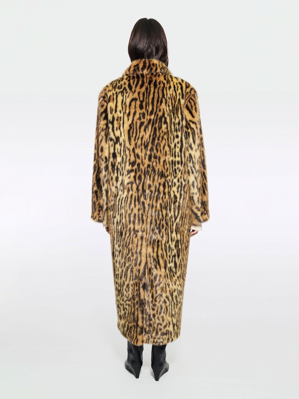 Stand Studio Pellicce - Marrone | b49b94e4c381795a05aff4a5e57a05b50b9f93c2