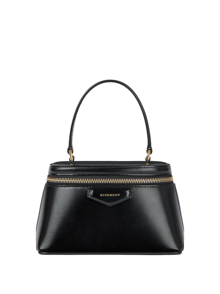 Givenchy Totes - Nero | e0554186676b2edb4922a4115f23c807c3c138f7
