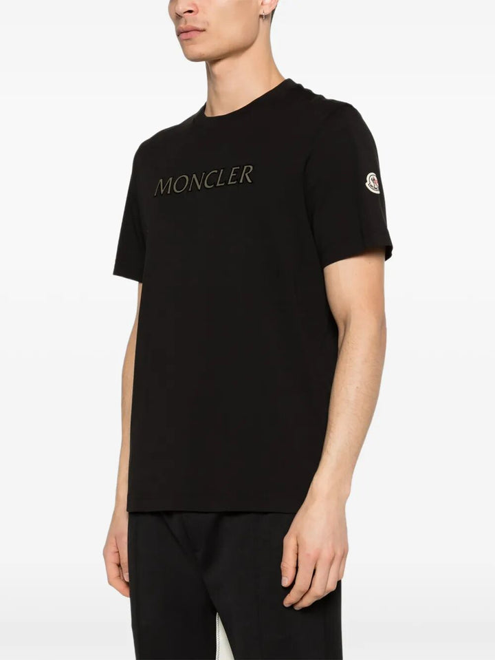 Moncler T-shirts - Nero | e92bfa0c081ca0c24209c06d79e2a3d23c127475