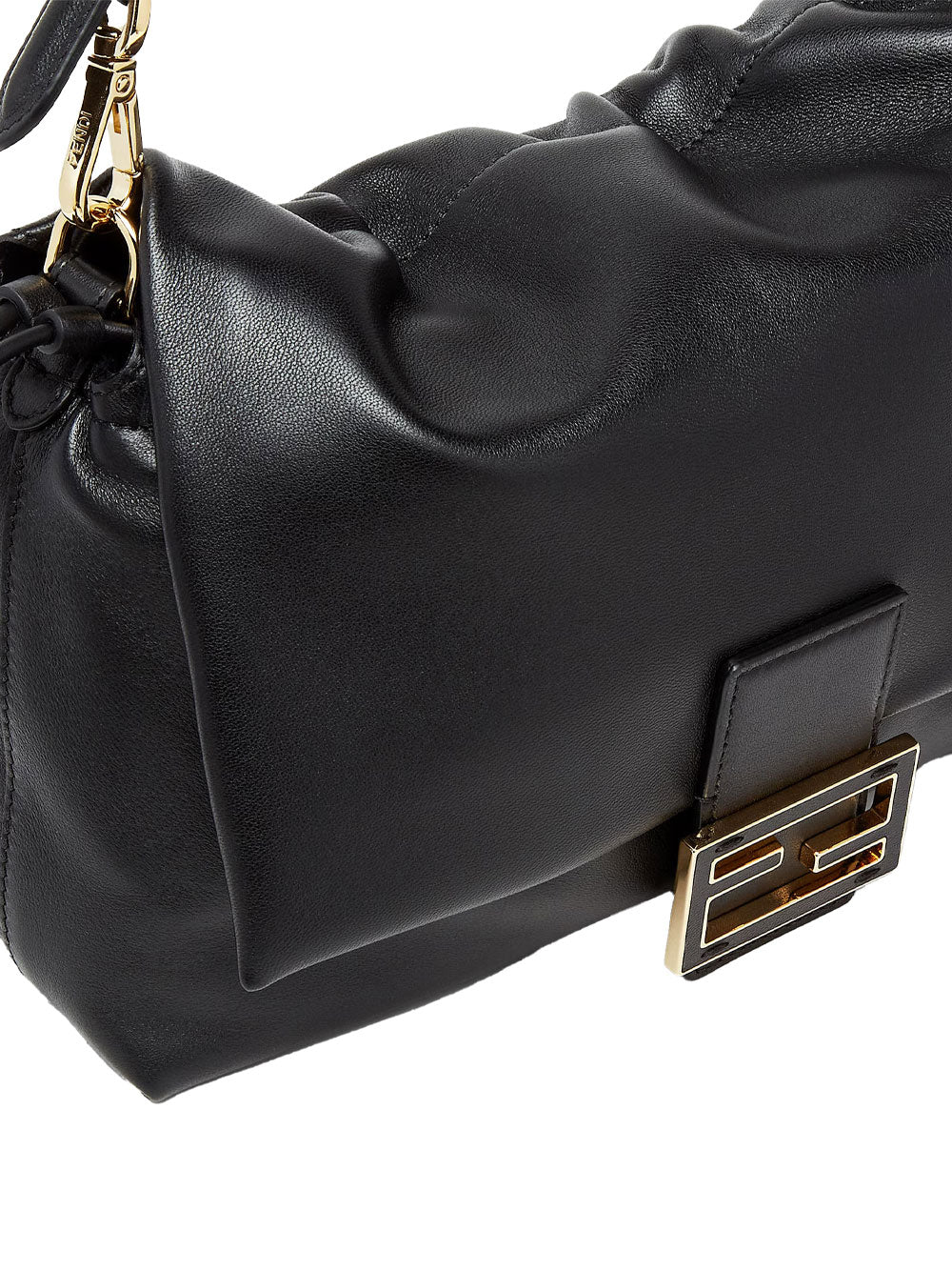 Fendi Borse a Spalla e Tracolla - Nero | 54a02779a8138df4ca1b5e241b92df0d8098358f