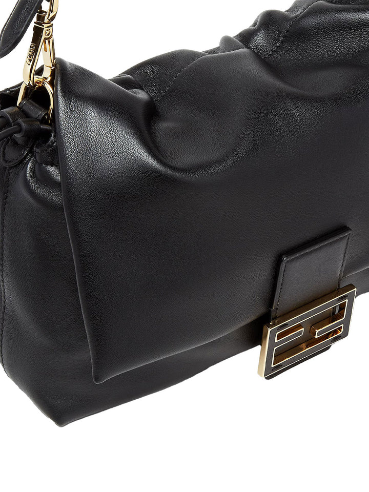 Fendi Borse a Spalla e Tracolla - Nero | 54a02779a8138df4ca1b5e241b92df0d8098358f
