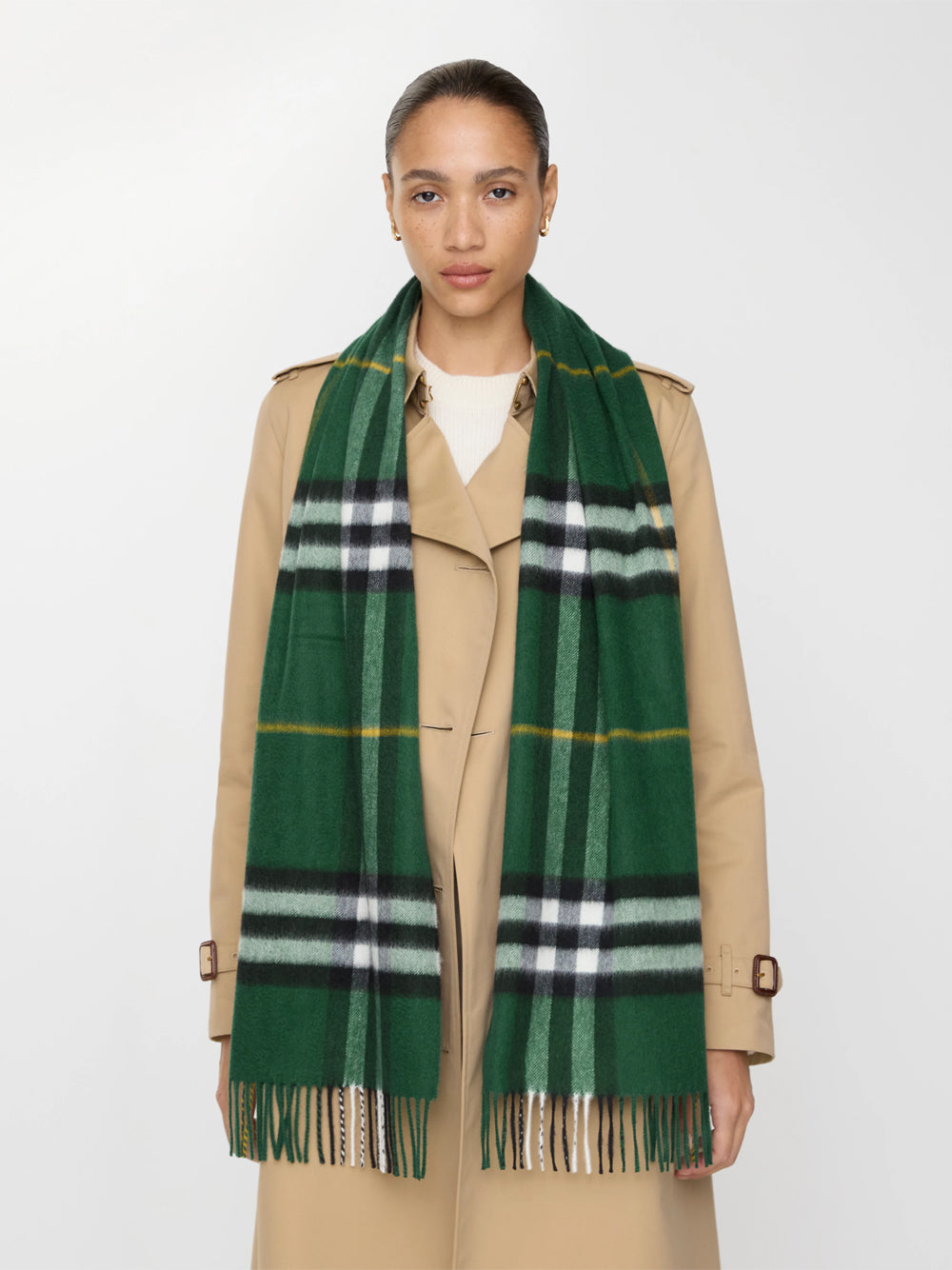 Burberry London England Scarves - Verde | 61e28e49dee382cd6911760a4f37556e4835b3ac