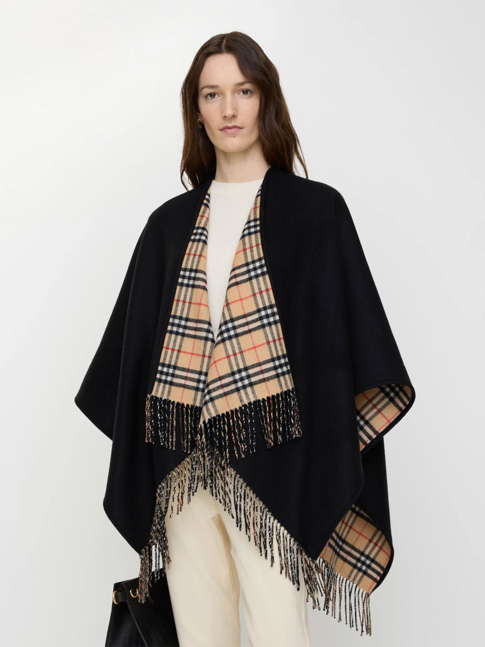 Burberry London England Scarves - Nero | 2e1c75bd46f4ef144096925cadedcb26ae1e78d8