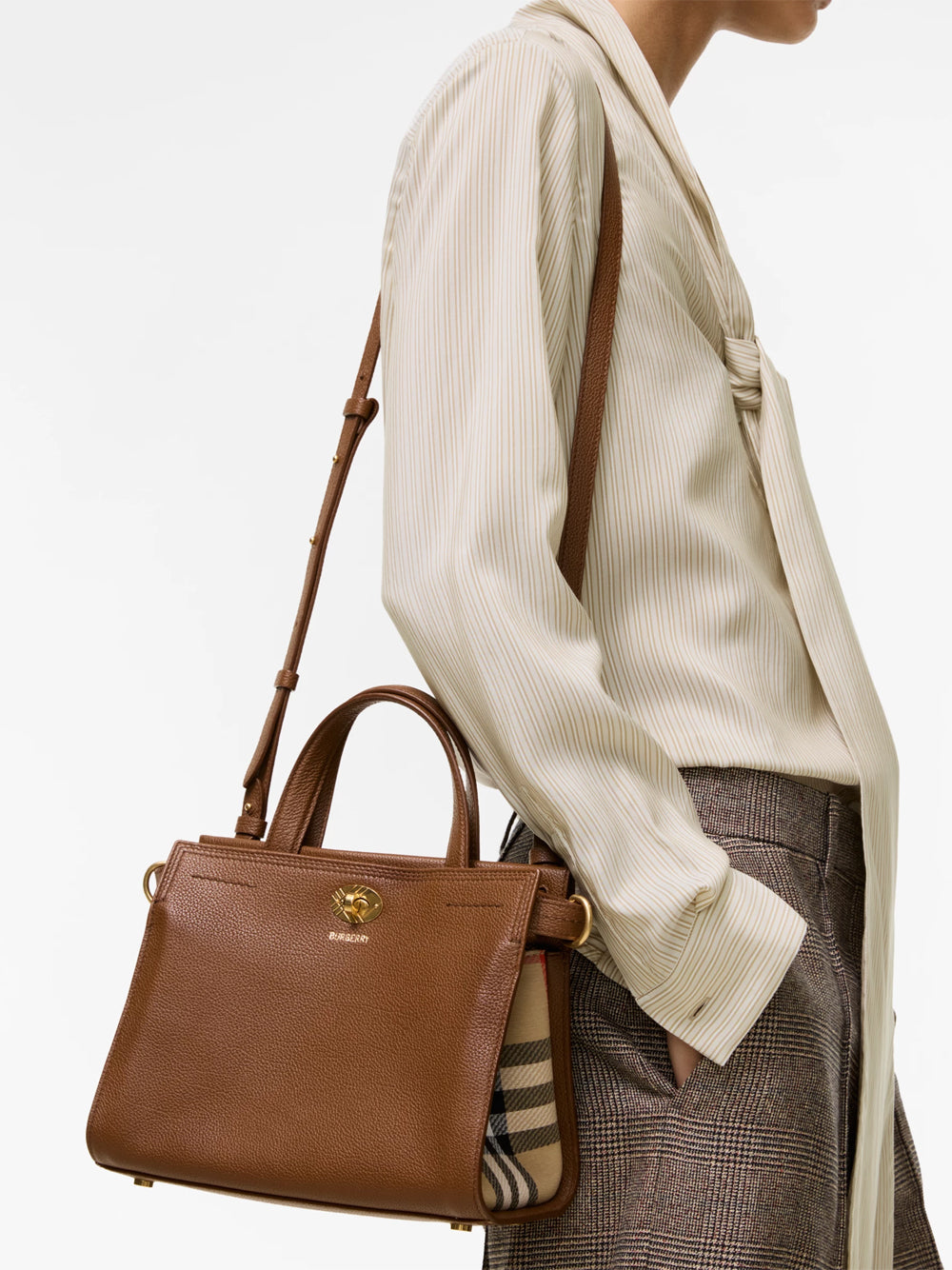 Burberry London England Totes - Marrone | 2d7386e74b1ef9beaf9786b1f79b956cbf0b61e3
