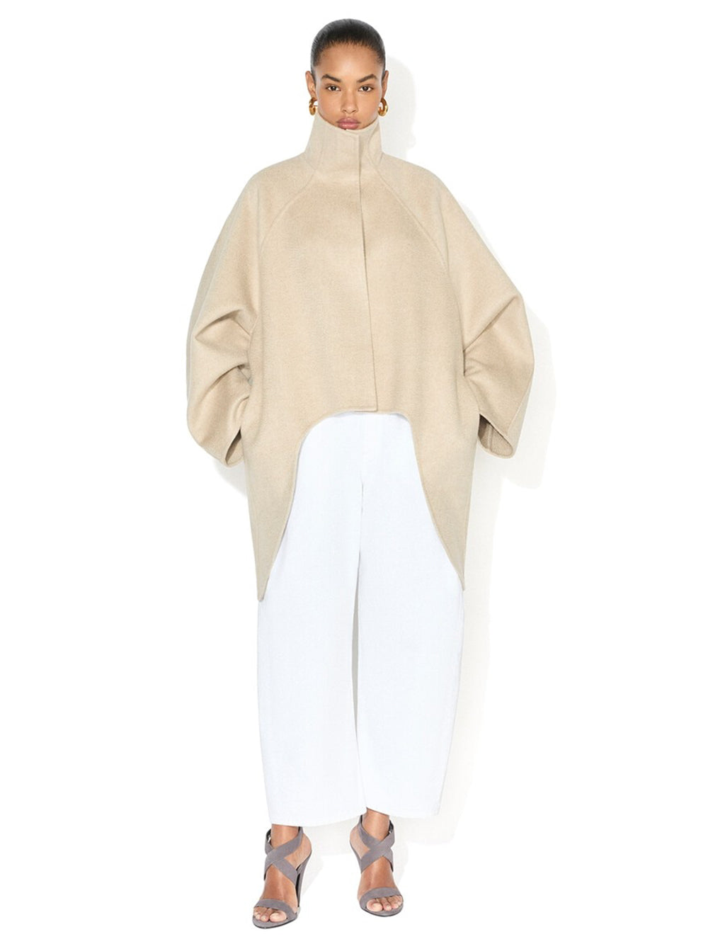 AlaÏA Cape - Nude & Neutrals | 54f1a9e3a19ca1cc05610e3d6f08ccffc19b002b