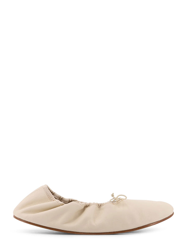 Round Ballet Ballerinas