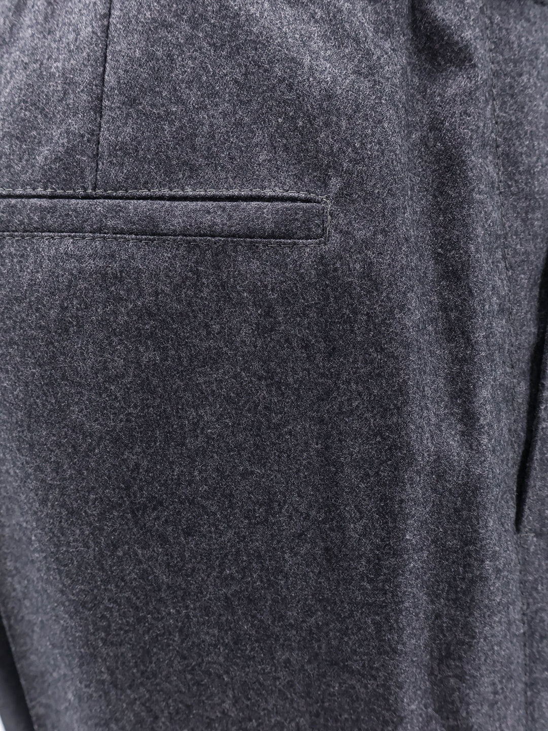 Brunello Cucinelli  - Blacks and greys | 58896c89a74ce3927b6ac3ff3728b715d7b3bc82