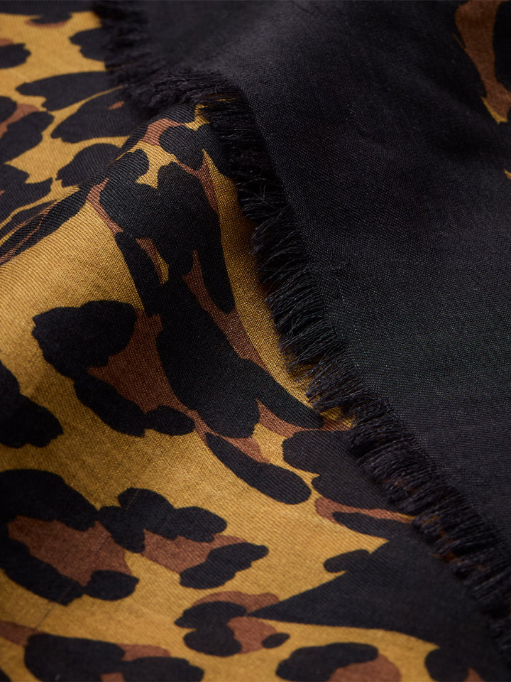 Saint Laurent Paris Scarves - Nero | 1a1529dbe19d0f5e0015f789fab81f4ca8ff05dd