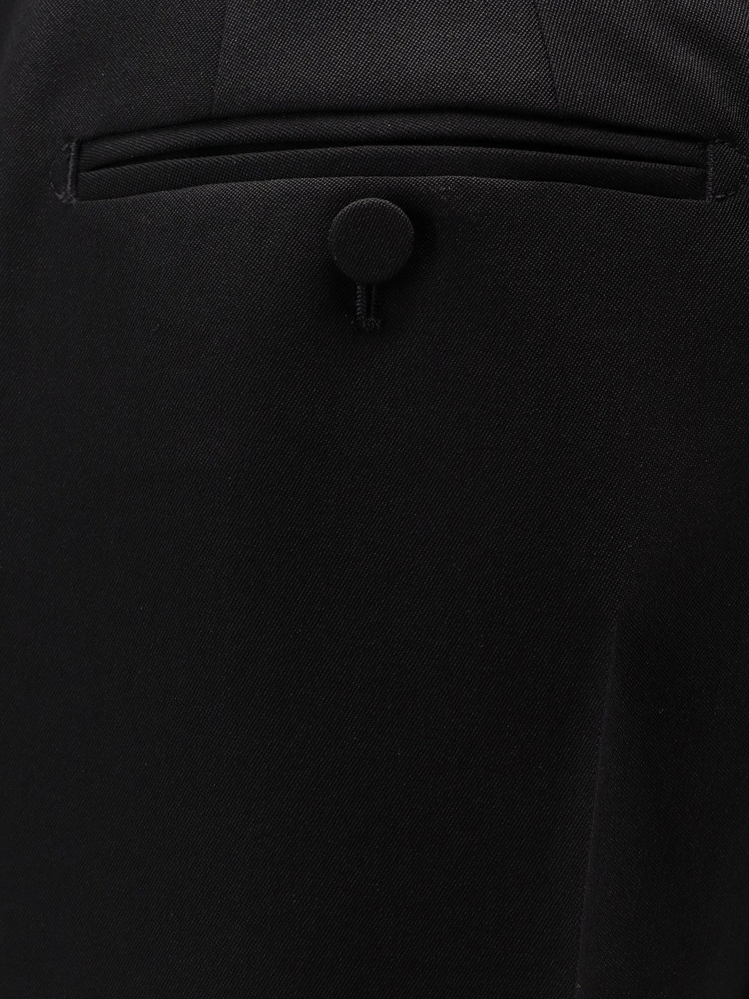 Tom Ford  - Blacks and greys | bb816f71741019e8699d0a2863ab8ea89bd74c20