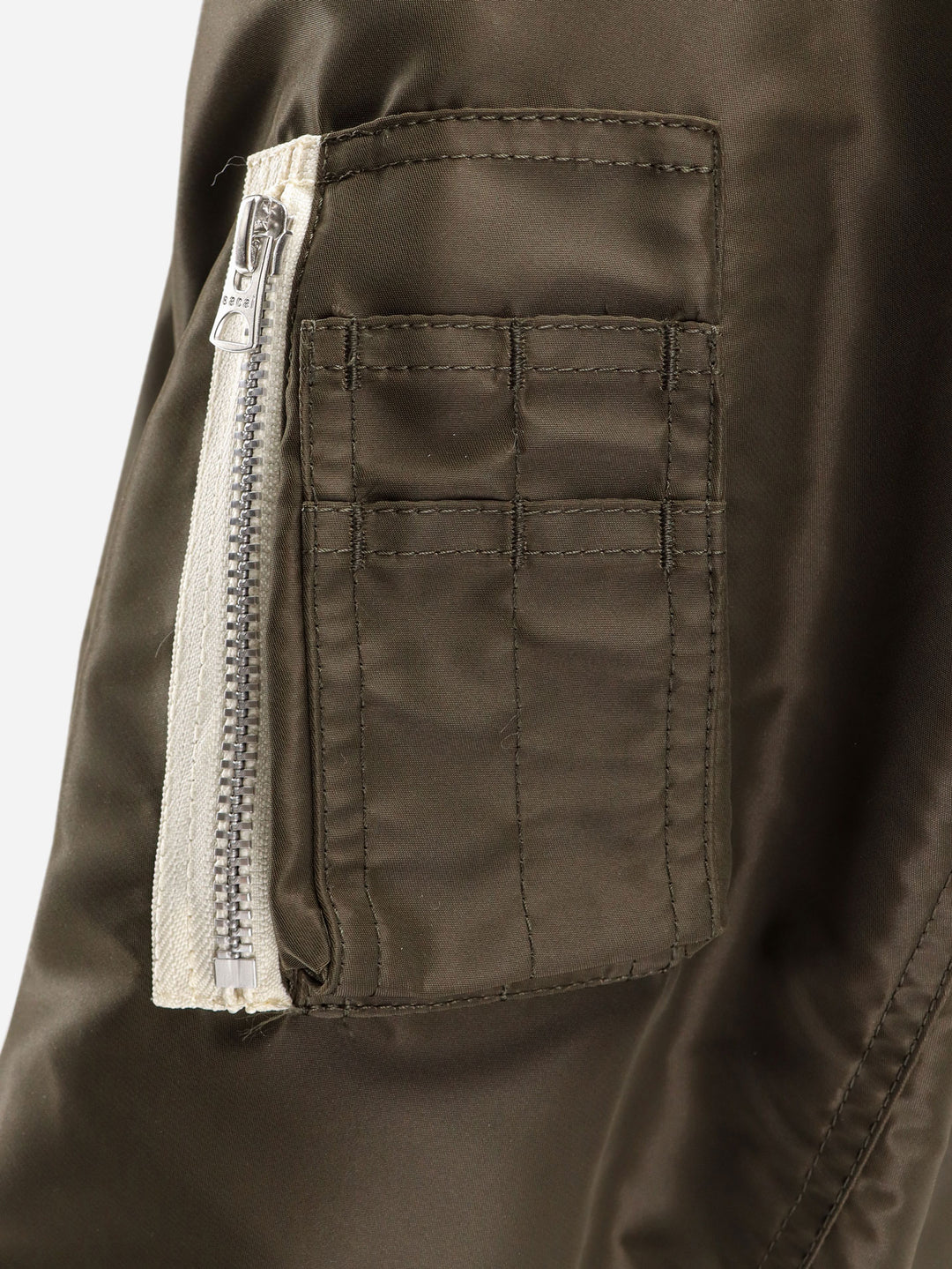 Sacai Jackets - D KHAKI NAVY | 5ca29977ef0c49019349902ebea3c0167791dada