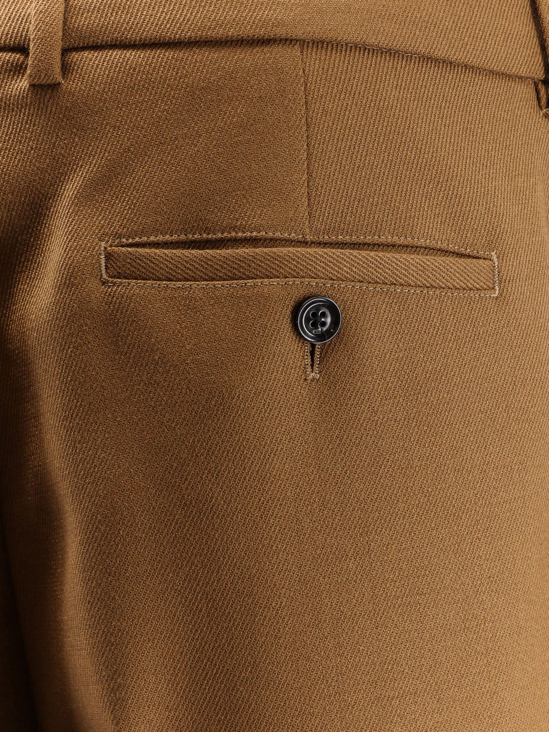 Ami Paris  - Marrone | 8e98c44b74f7e6b6c7d146d9ab03468099f9c46f