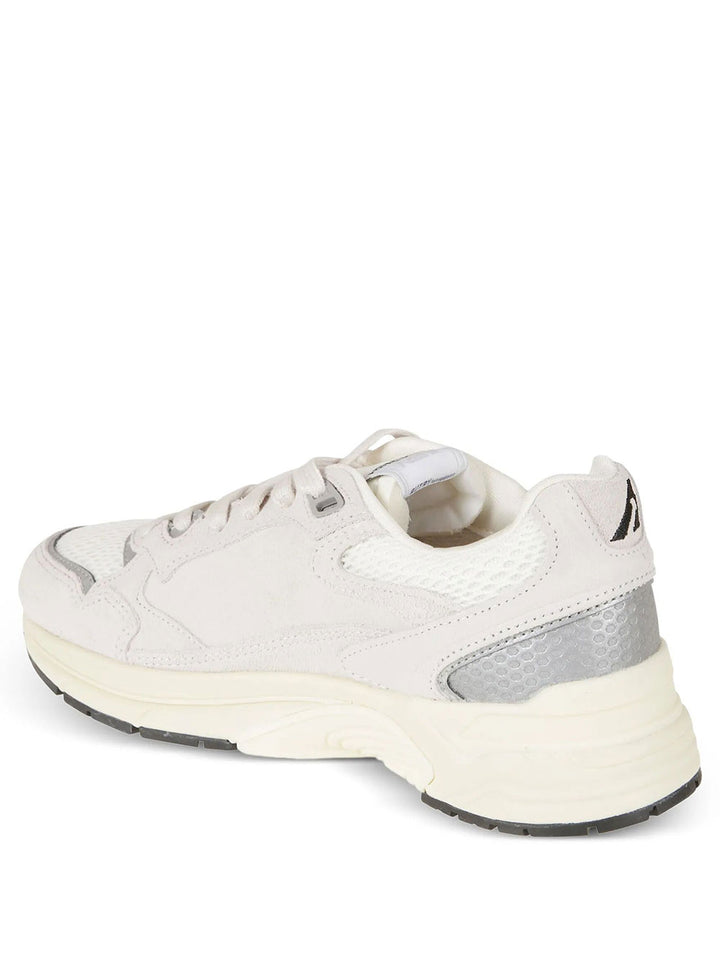 Autry Sneakers - Bianco | d8451417f5c474a74d067ce3c8b64d17b95cc77d