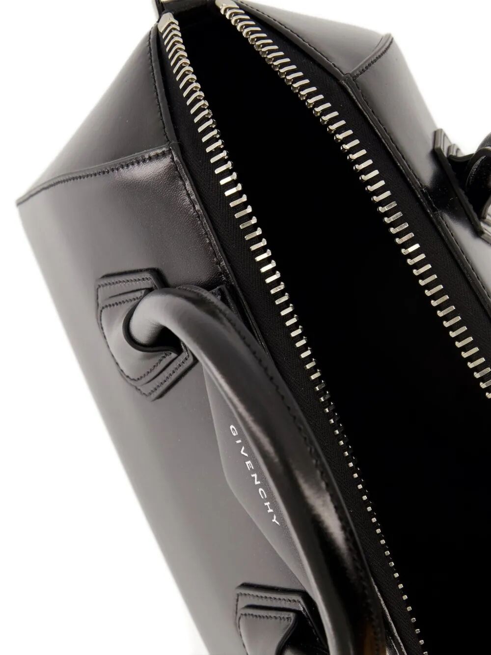 Givenchy Totes - Nero | a8dc435f4c55ae9856a8b2e69190e0f44f8c91ef