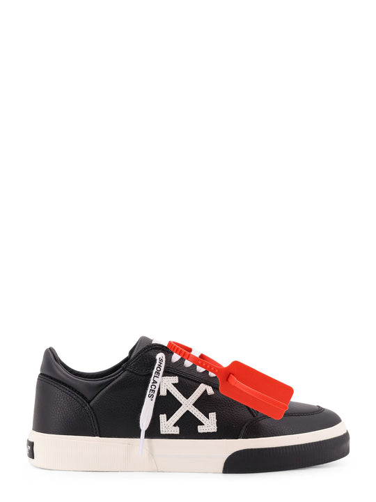 Vulc Low Leather Low-Top Sneakers