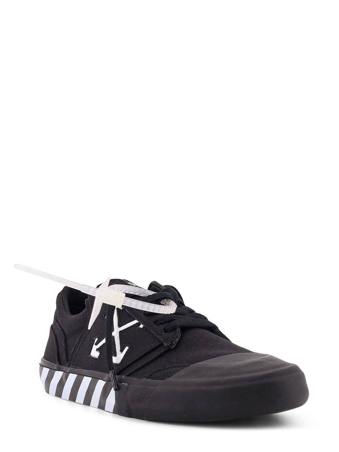 Off White Sneakers - Blacks and greys | 1239a14743f1ea14e2c90b6b957c1c26d2beca6f