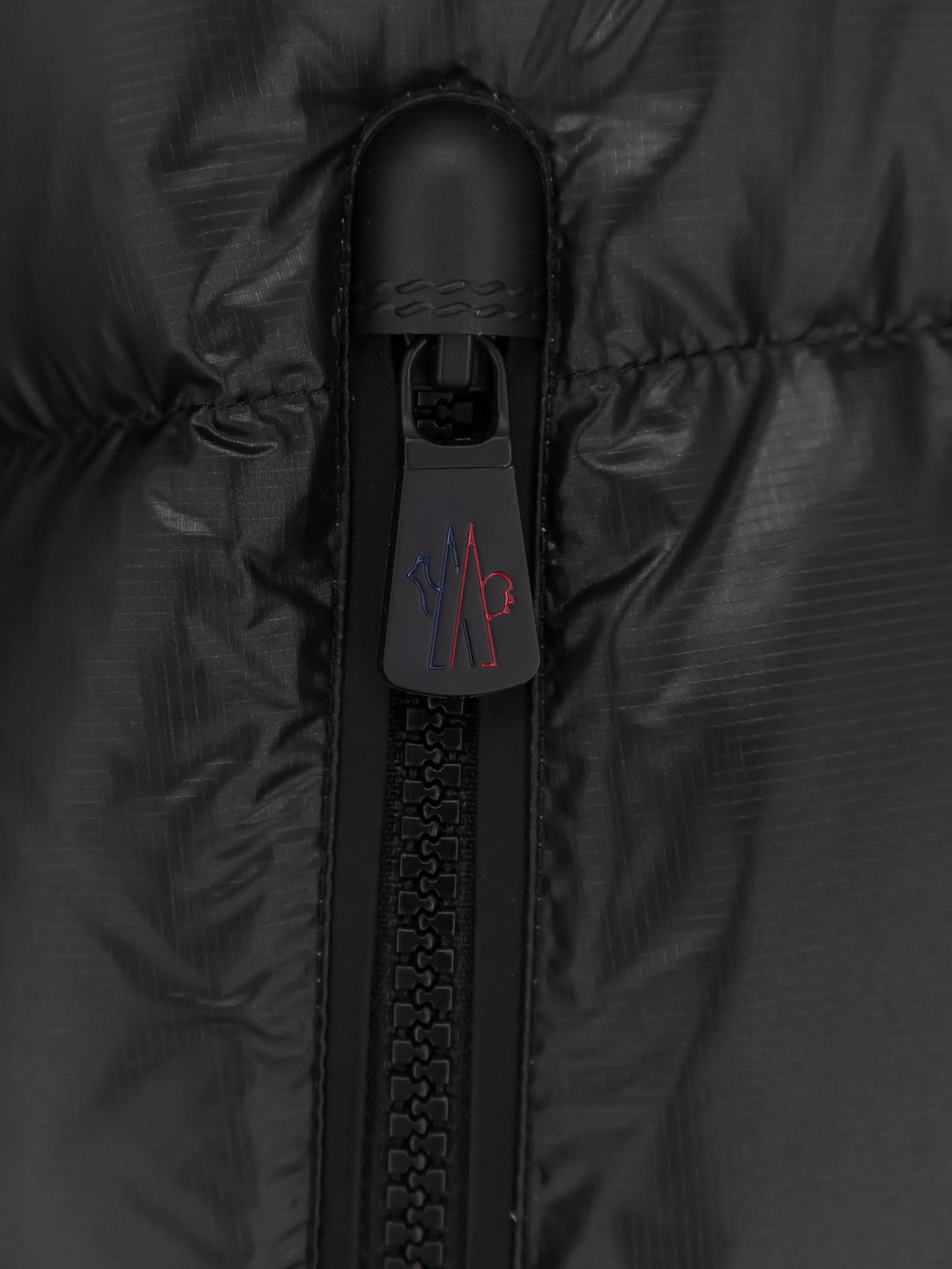 Moncler Grenoble Jackets - Blacks and greys | e79dc9d5a6c7e8da041eb4a45f99881b8cb79de2