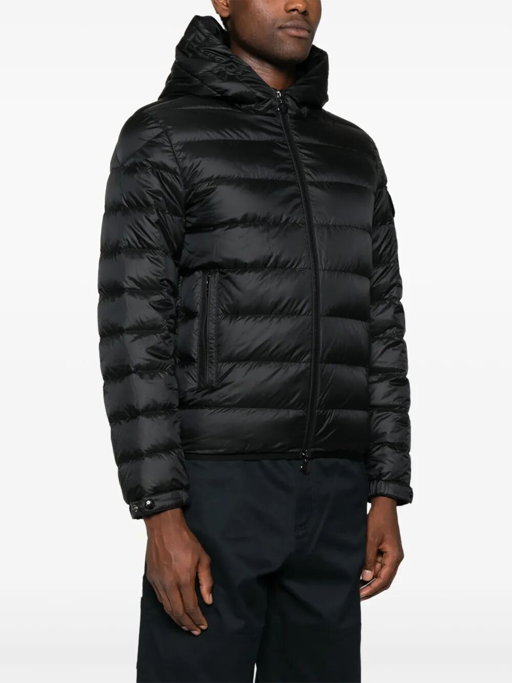 Moncler Down jackets - Nero | e6529ed2aebf5c5ff213438a077210c3d9aa012a