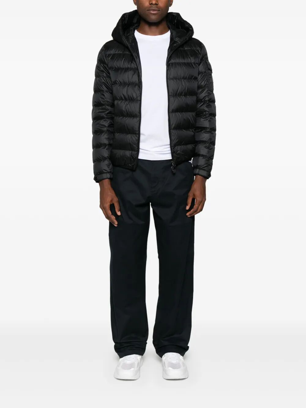 Moncler Down jackets - Nero | 3058fdf7e603054f372fea165c25add30b31d7c0