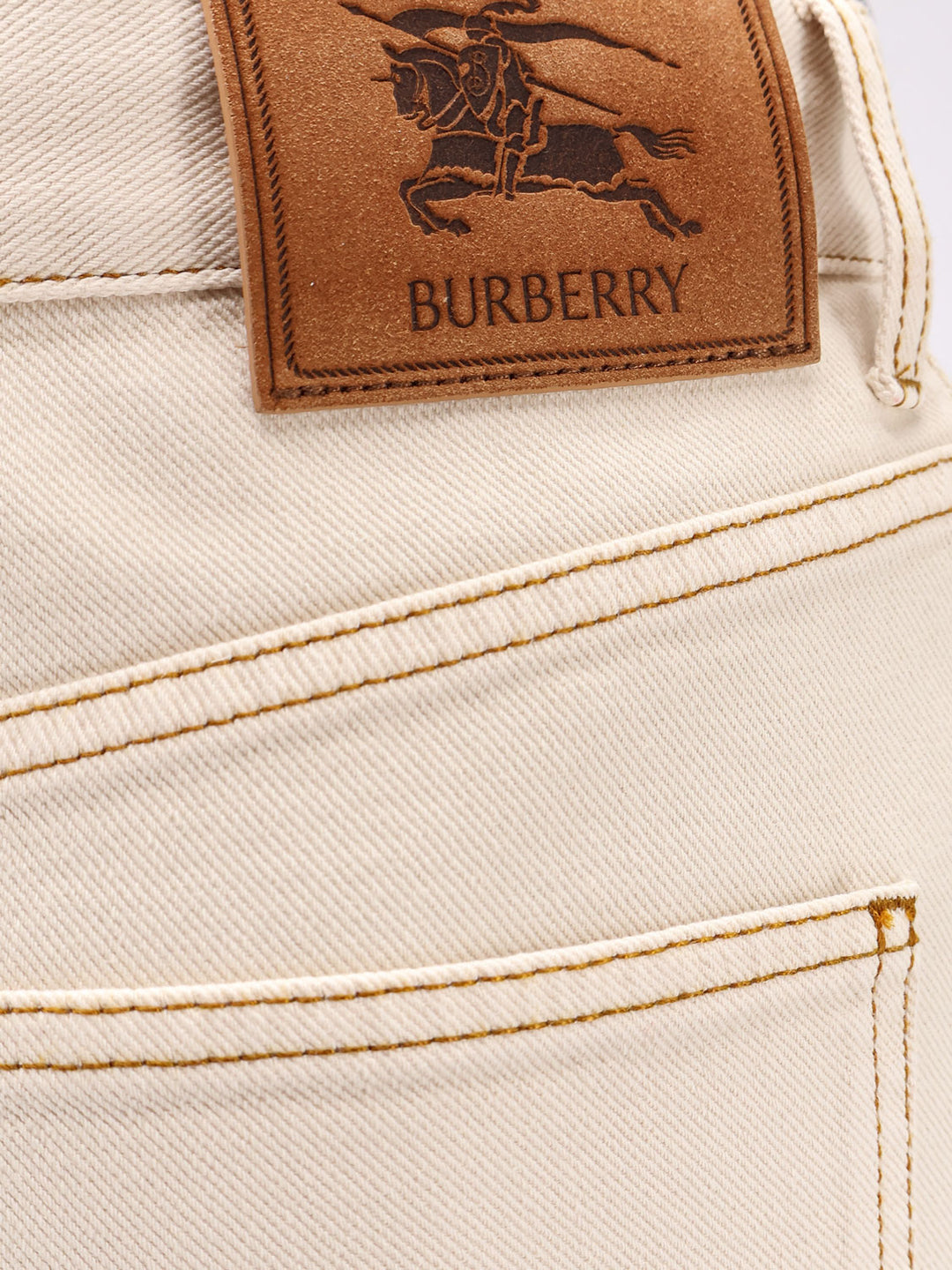 Burberry  - CERAMIC WHITE | 499c0d74b2ad393a8da911f49535d0170a6bb49a