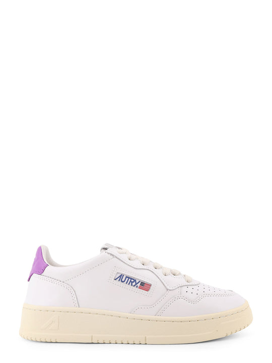 Medalist Low Leather Sneakers