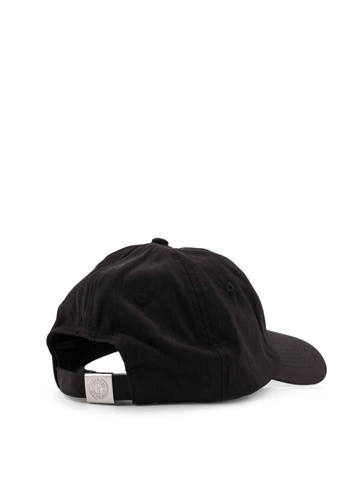 Stone Island Hats - Neri e Grigi | c23239207cfa9993cdbbc5ca9e8e7f5164a4e0a3
