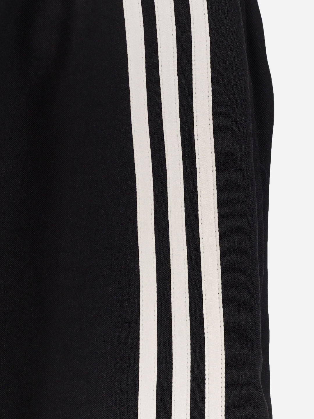 Y-3  - Blacks and greys | c5bc46c69520731236b4c27f0dbec1017ce984d7