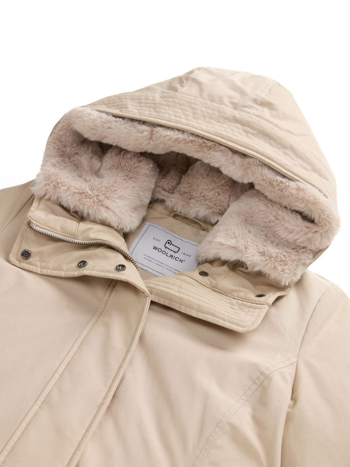 Woolrich Coats - Chiari e Naturali | 573376ee4c839064520a96eb5c8db943a69a5f18