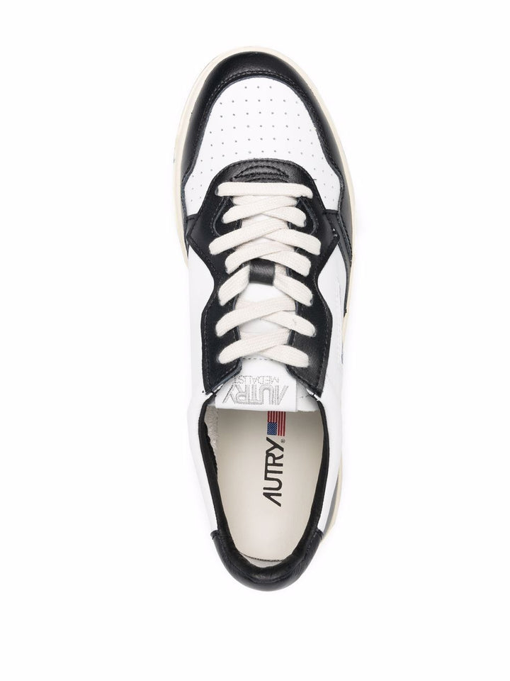Autry Sneakers - BLACK | 3a63b84ec79e2962aeeddf07e45ef7a8024d1144