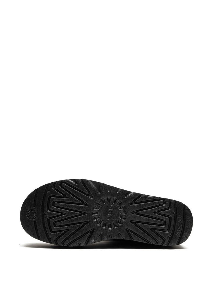 Ugg Boots - Blacks and greys | fe16b57aeb6fc6c8eef4270be48f7c6b6f375dfc