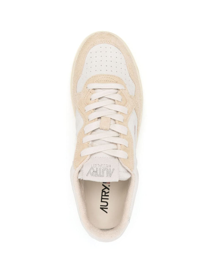Autry Sneakers - Light and natural | 9abfe2d755eaabdd416c33ae88aad3d66fec44d1