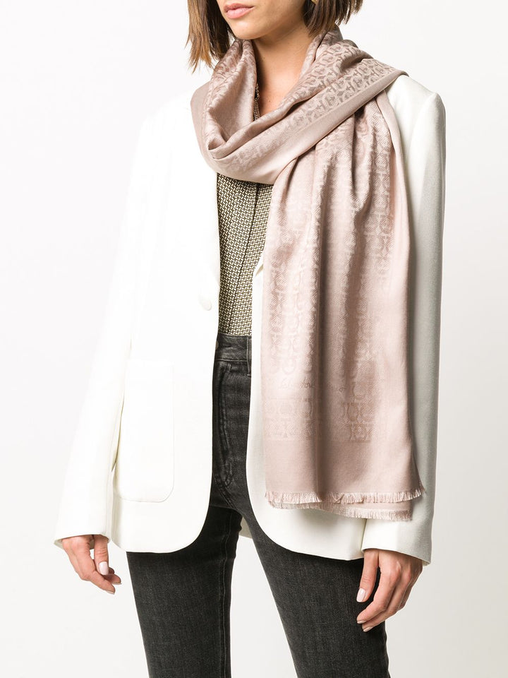 Ferragamo Scarfs - Light and natural | dca75c44e64c726f34cbc103582f5737b515ddcf