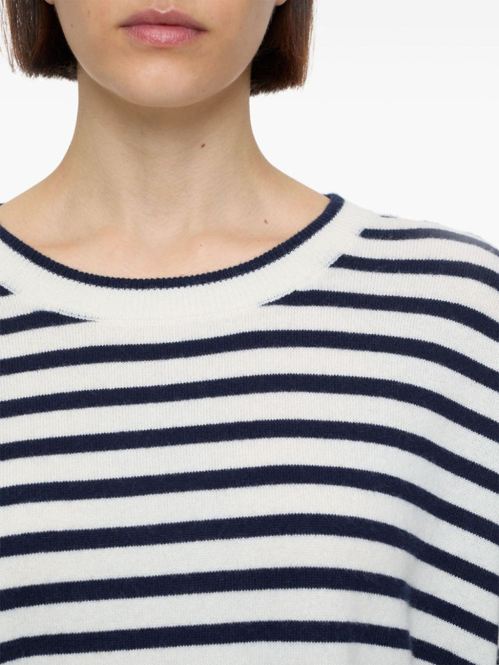 Closed Sweaters - Light and natural | 8e81865d67b4a83d6f21a80aa81bf9f7073ebca3