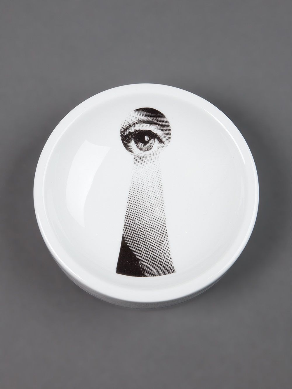 Fornasetti Living - Light and natural | a864caaa2273156735fa9d63318e3f3f531aa8d2