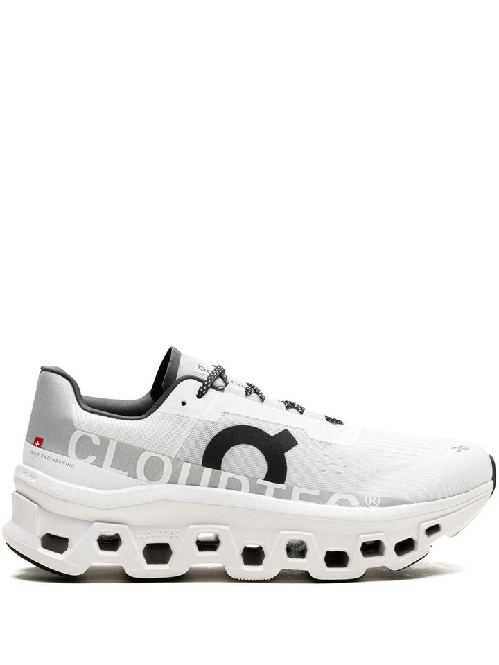 On Sneakers - Light and natural | a2edbbb7e422dca540024601f3e4b5ae0d5b217c