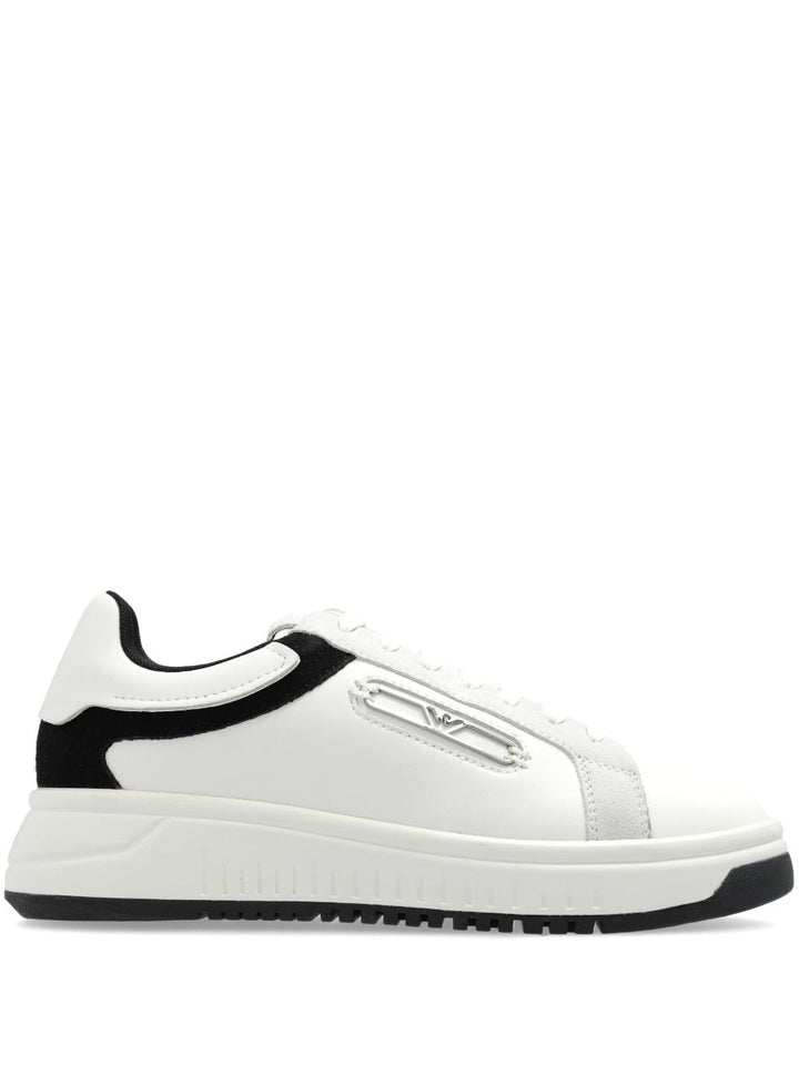 Emporio Armani Exclusive Sneakers - Light and natural | f1e85b50fbc7f83473ebd6e86e01ddf61717f007