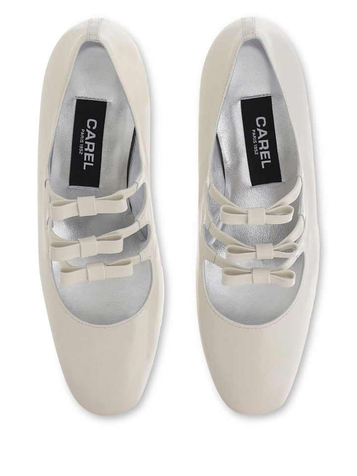 Carel Paris With Heel - Light and natural | 0415fa2a1921dd4fcb81ea103eb8a28264141863