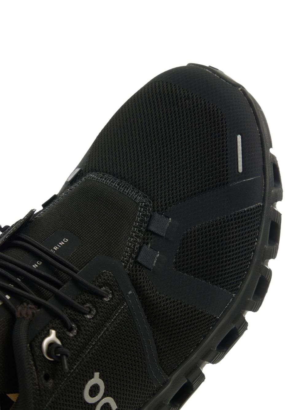 On Sneakers - BLACK | 586566eb2f4fe69b48bbc30ff0eaa18739b96f03
