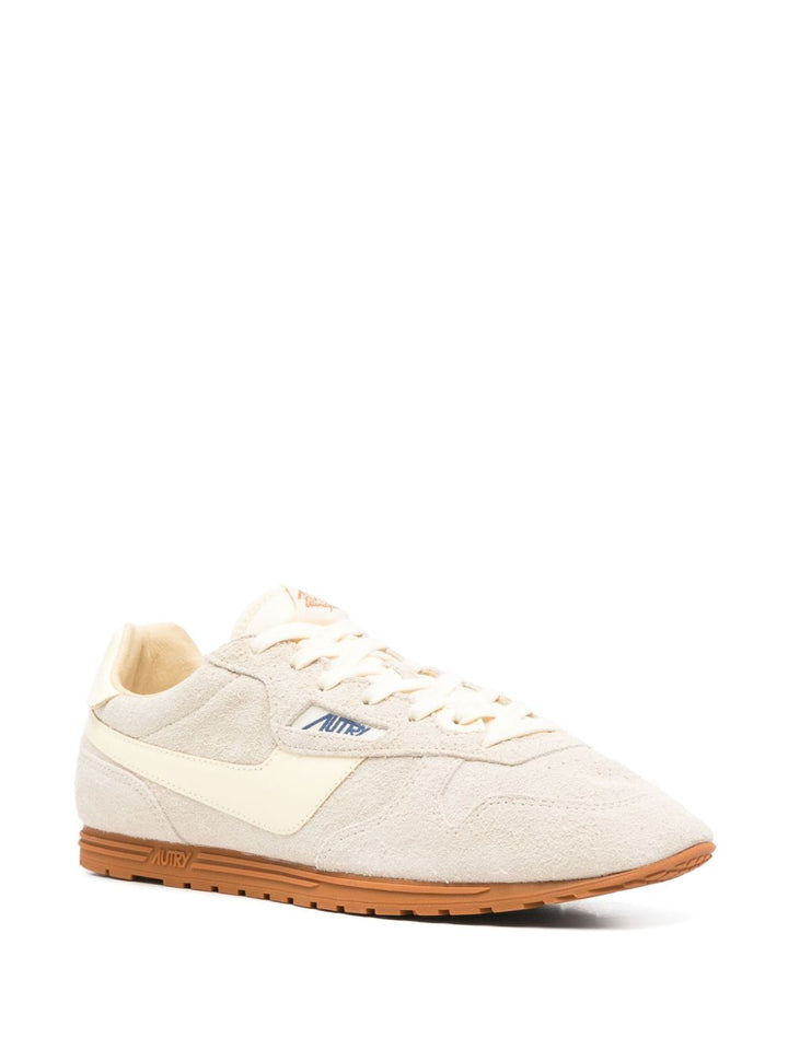 Autry Sneakers - Light and natural | 30c0efaf8f58e62b3081b1ddb44716e9c6d9daec