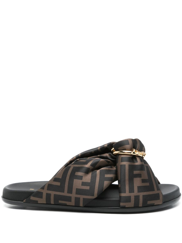 Fendi Sandals - Marrone | dc175ec8d0c890178b4e6c5faeb0596a3e03e075